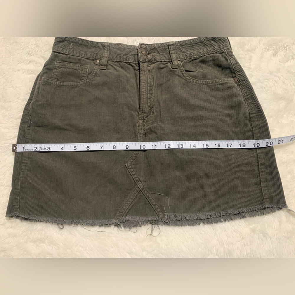 Pacsun Casual Olive Green Denim Skirt - Picture 3 of 7